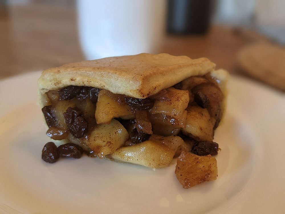 Apple pie servido