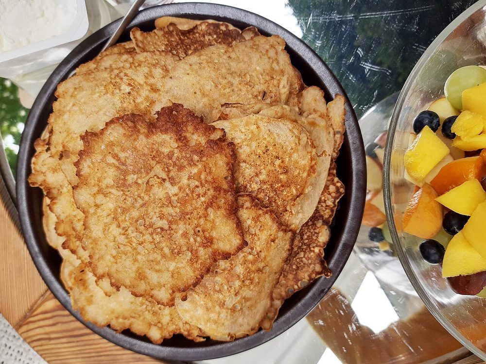 Pancakes de avena servido